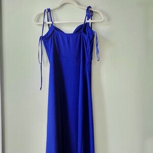 Elegant Blue Maxi Dress